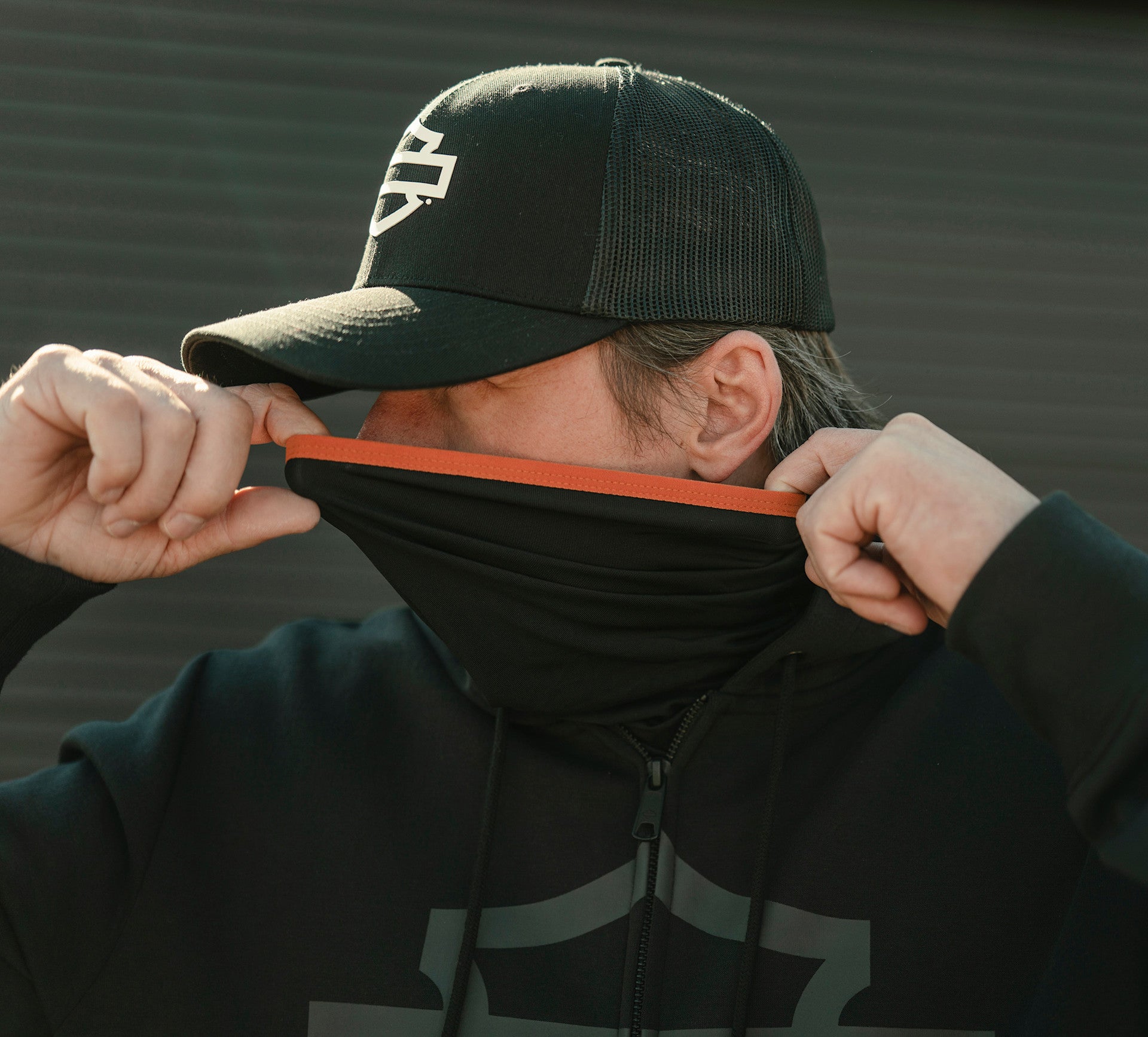 Men's Logo Colorblock Adjustable Trucker Cap - Harley Black