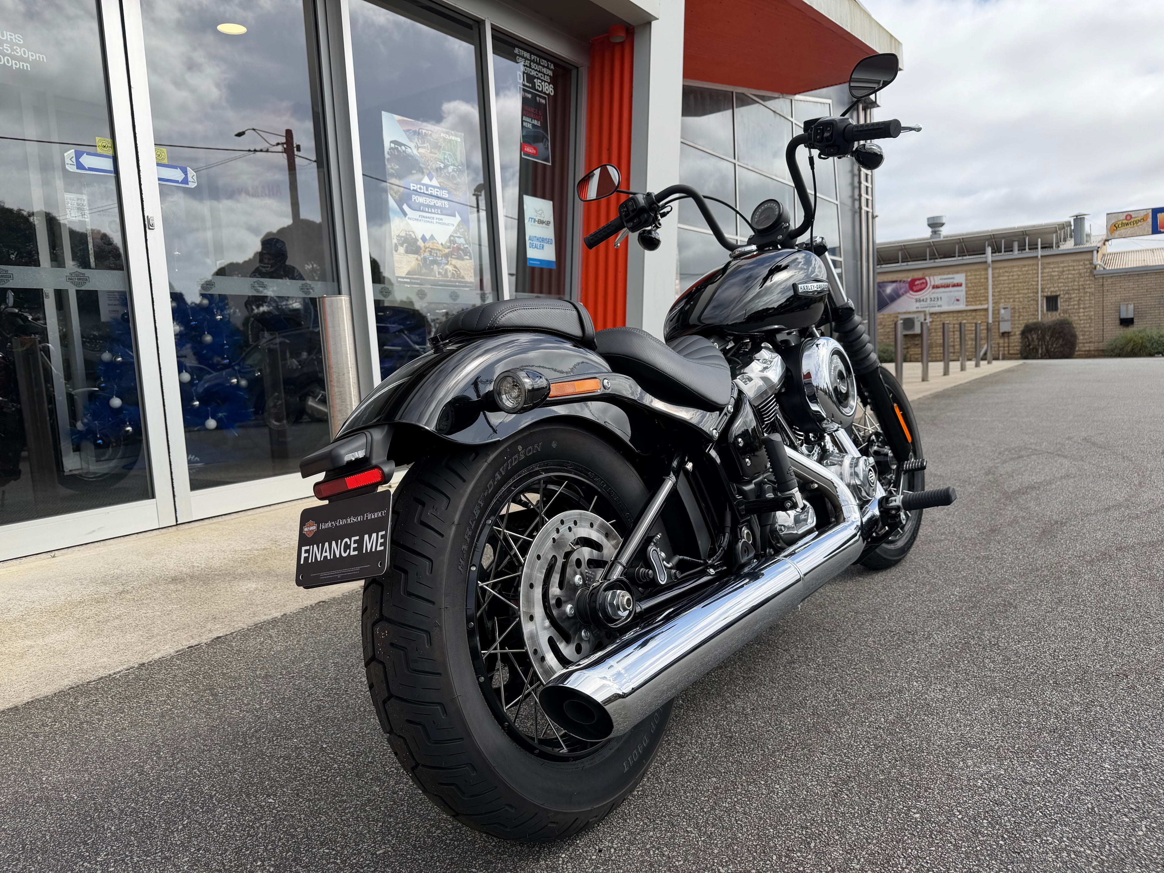 2026 Harley-Davidson Street Bob 117 (FXBB)