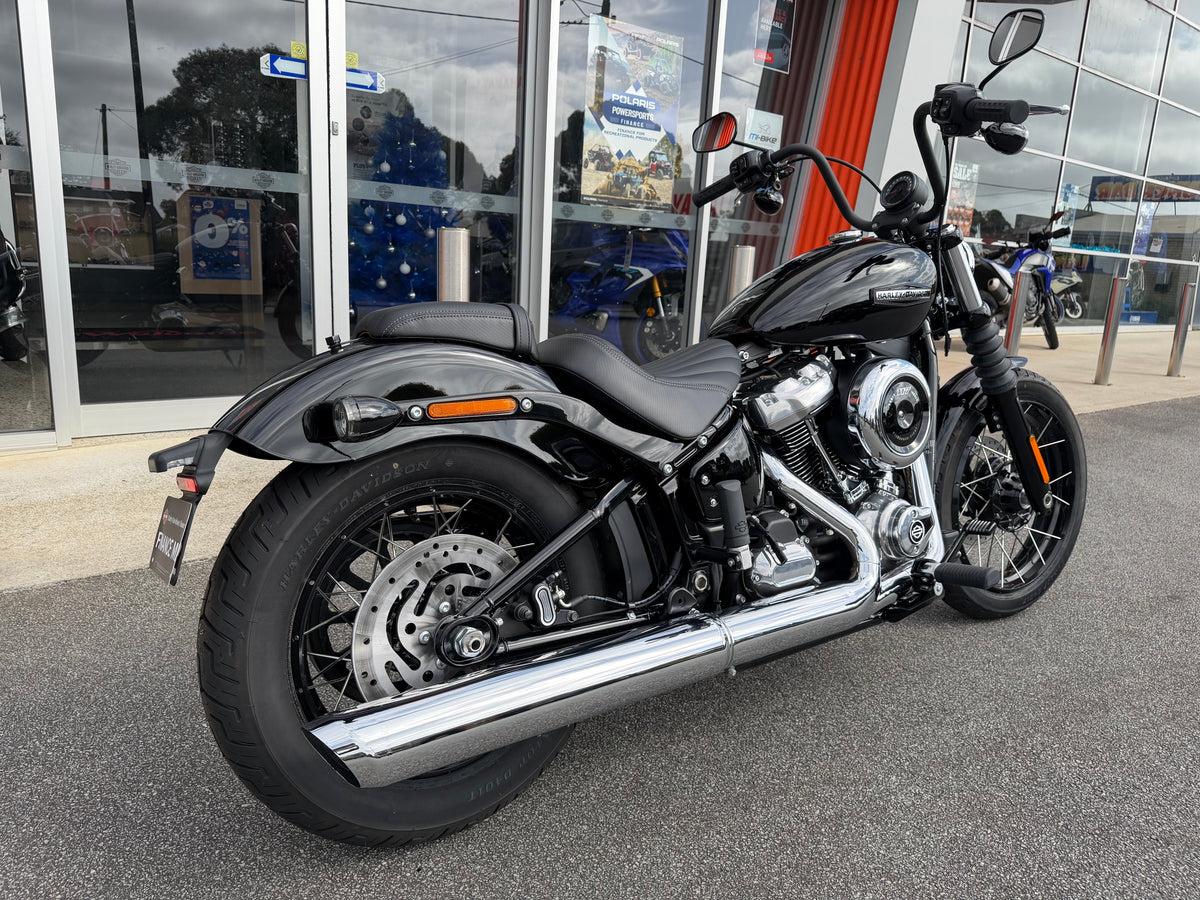 2026 Harley-Davidson Street Bob 117 (FXBB)