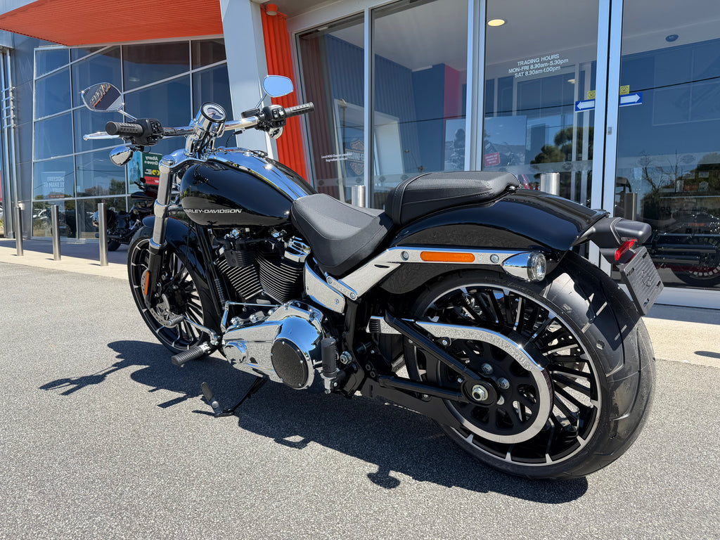 2026 Harley-Davidson Breakout 117 (FXBR)