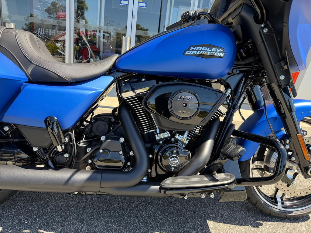 2026 Harley-Davidson Street Glide 117 (FLHX)