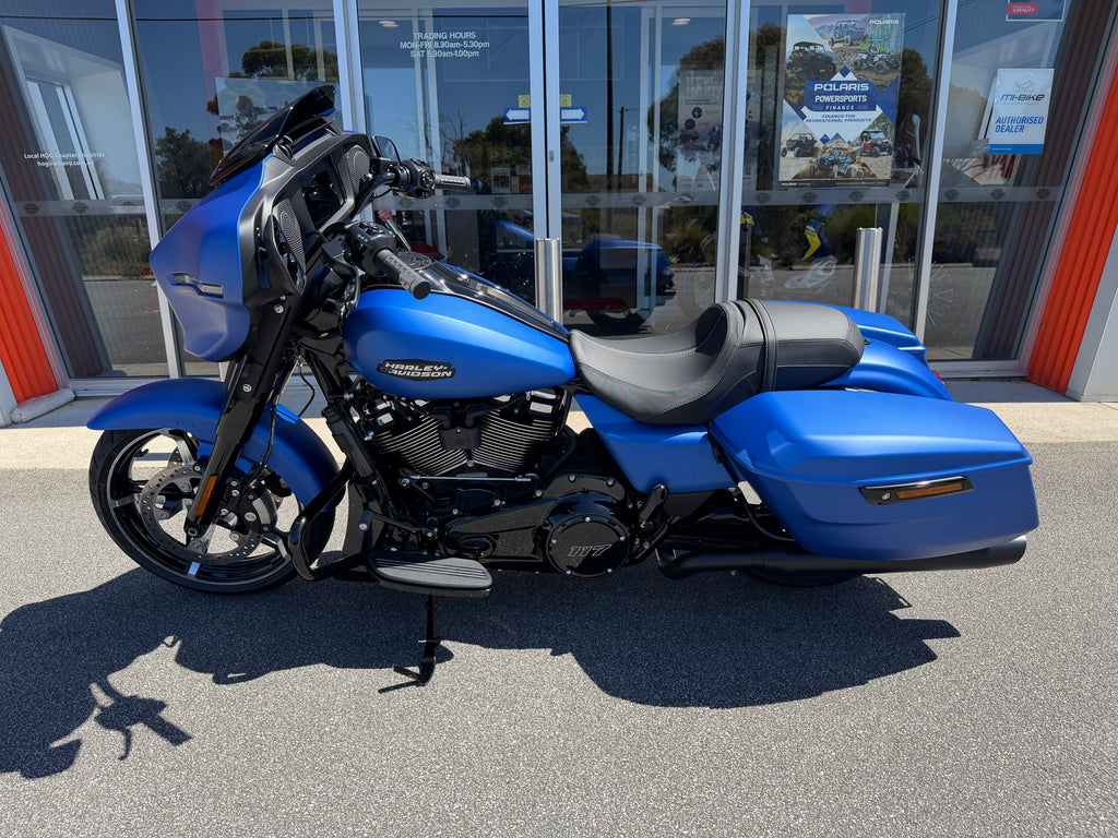 2026 Harley-Davidson Street Glide 117 (FLHX)