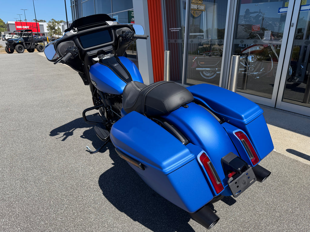 2026 Harley-Davidson Street Glide 117 (FLHX)