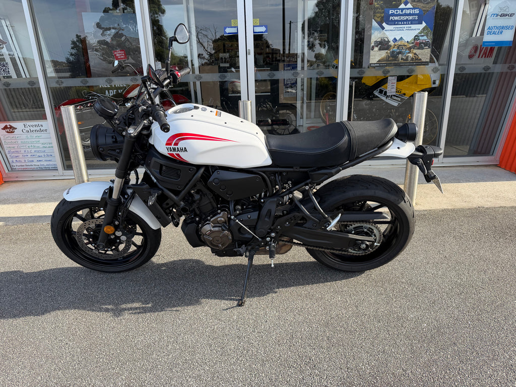 2024 Yamaha XSR700 (MTM660LA)