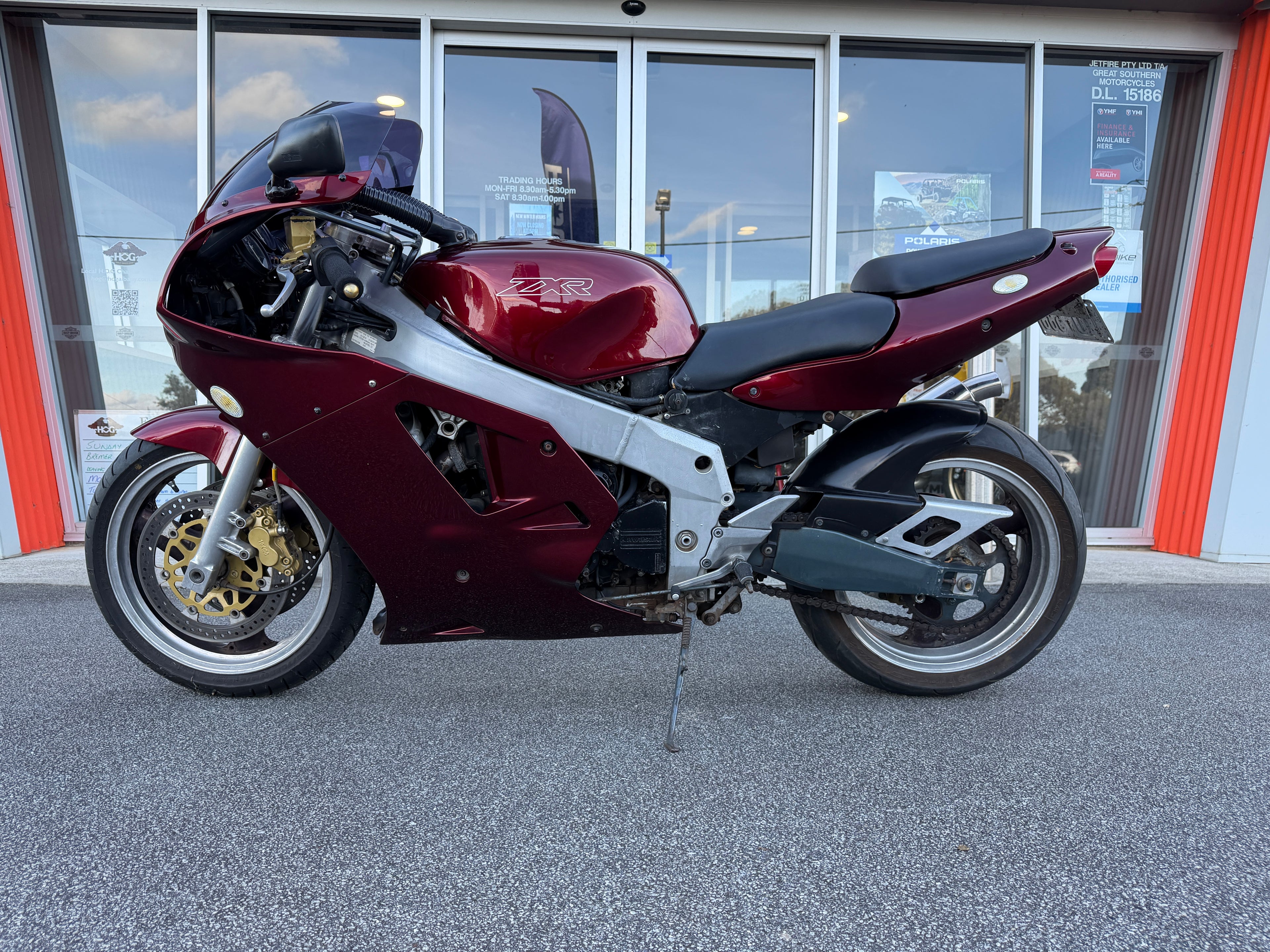 1990 Kawasaki ZXR750