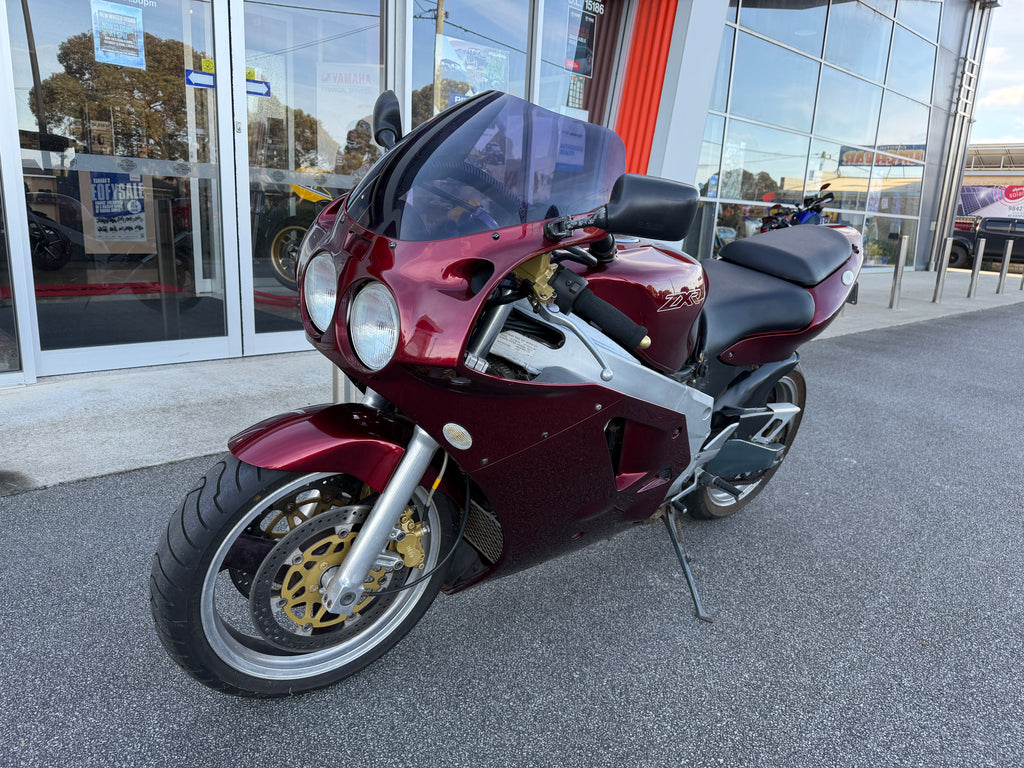 1990 Kawasaki ZXR750