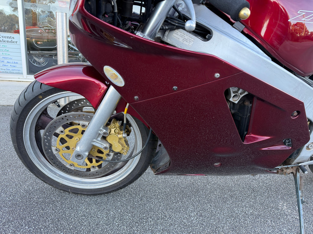 1990 Kawasaki ZXR750