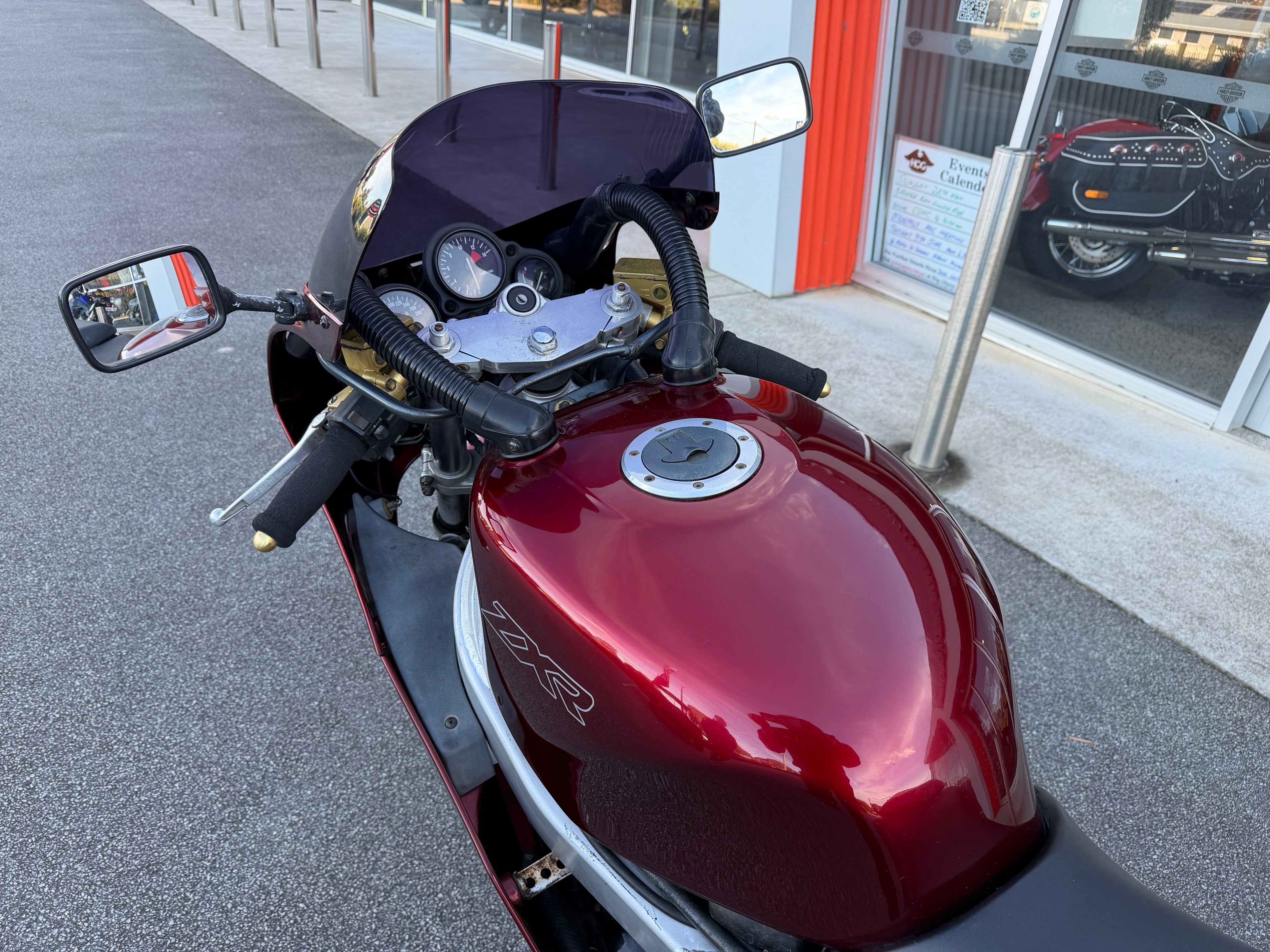1990 Kawasaki ZXR750