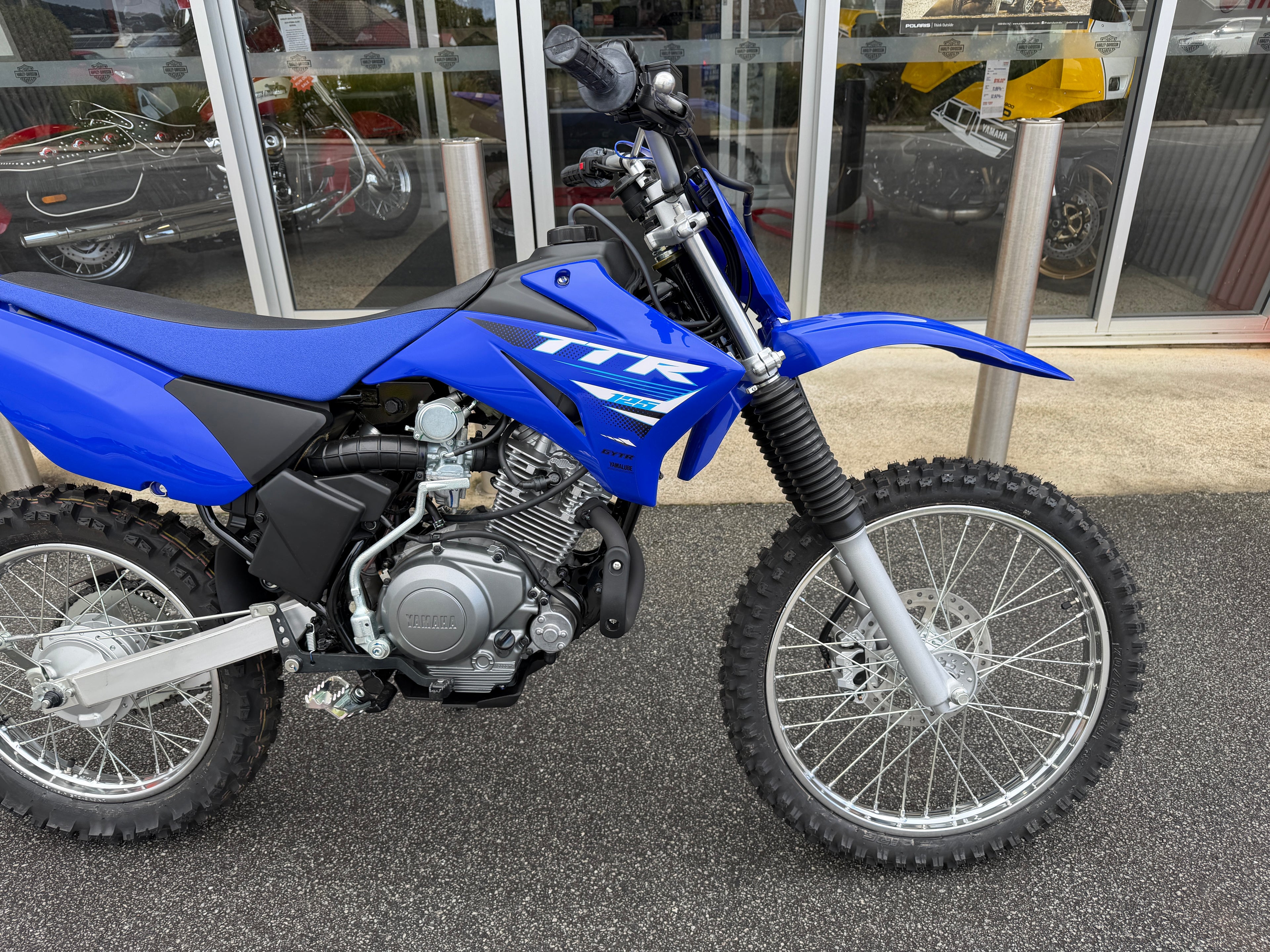 2025 Yamaha TT-R125LWE