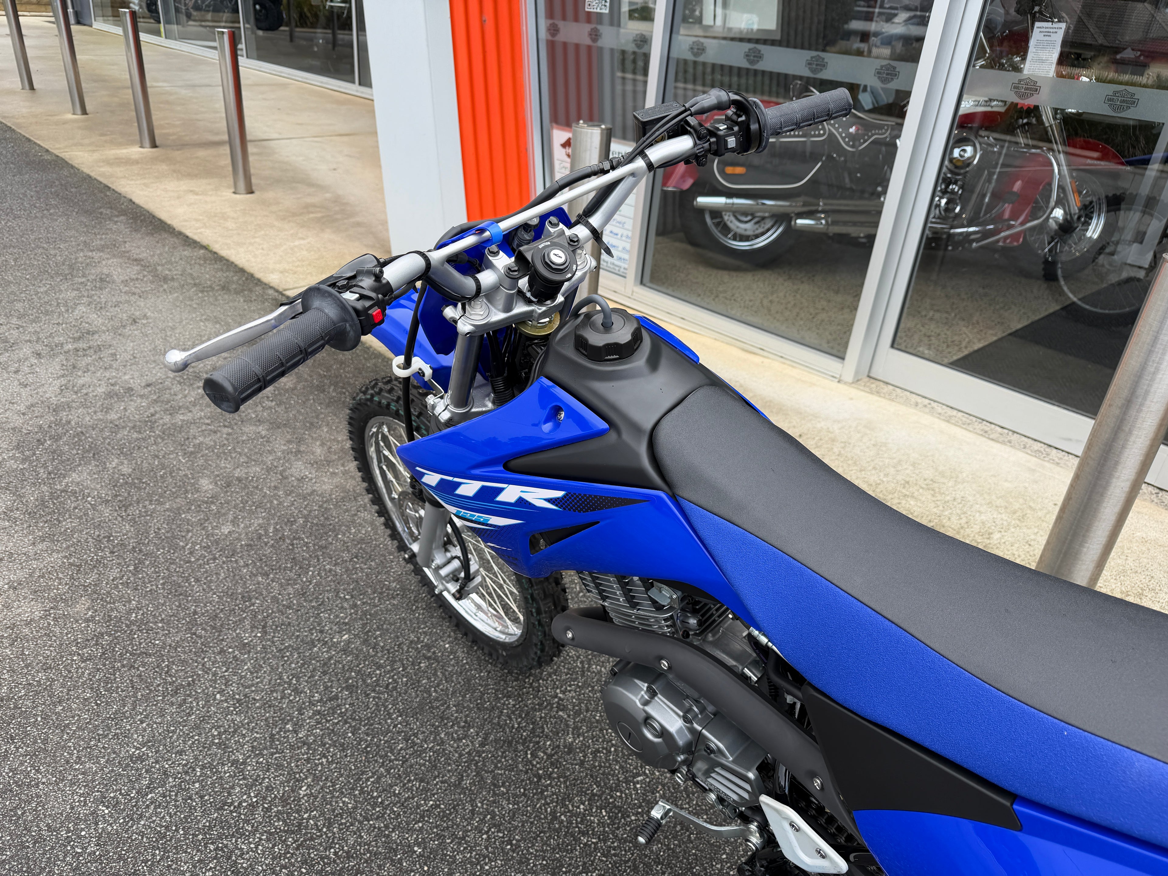 2025 Yamaha TT-R125LWE