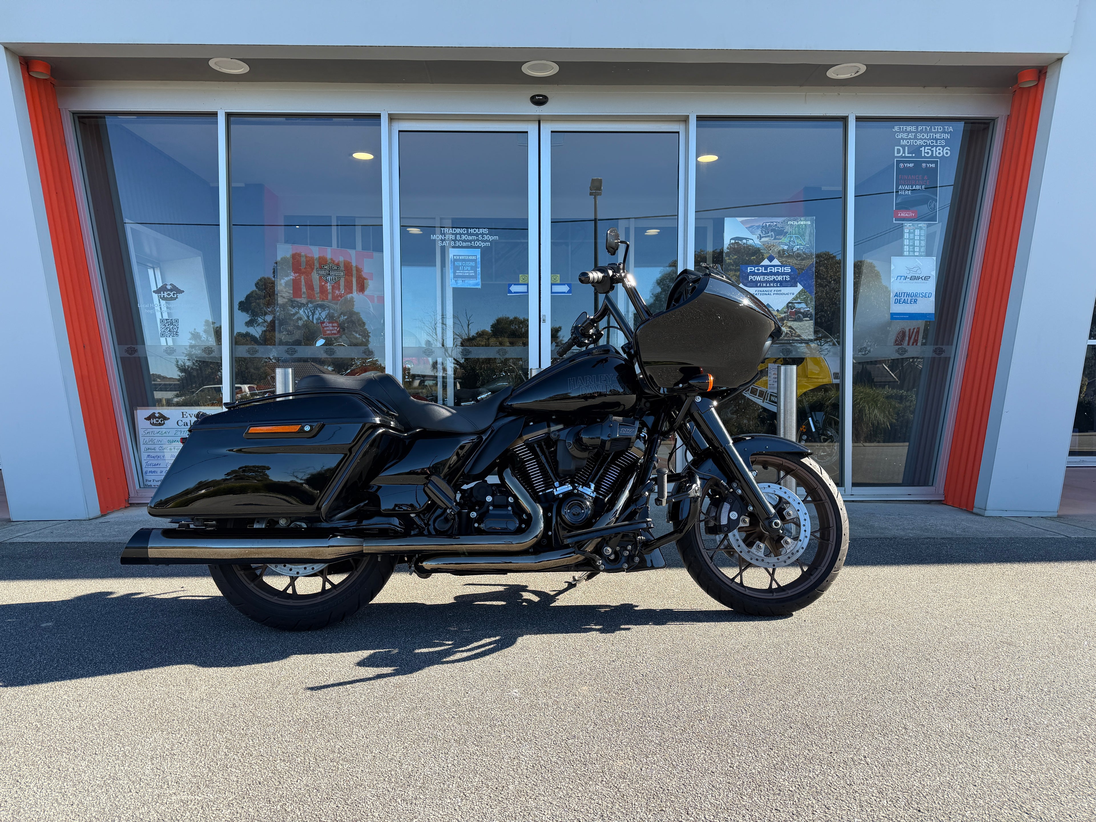 2022 Harley-Davidson Road Glide Special ST 117 (FLTRXST)