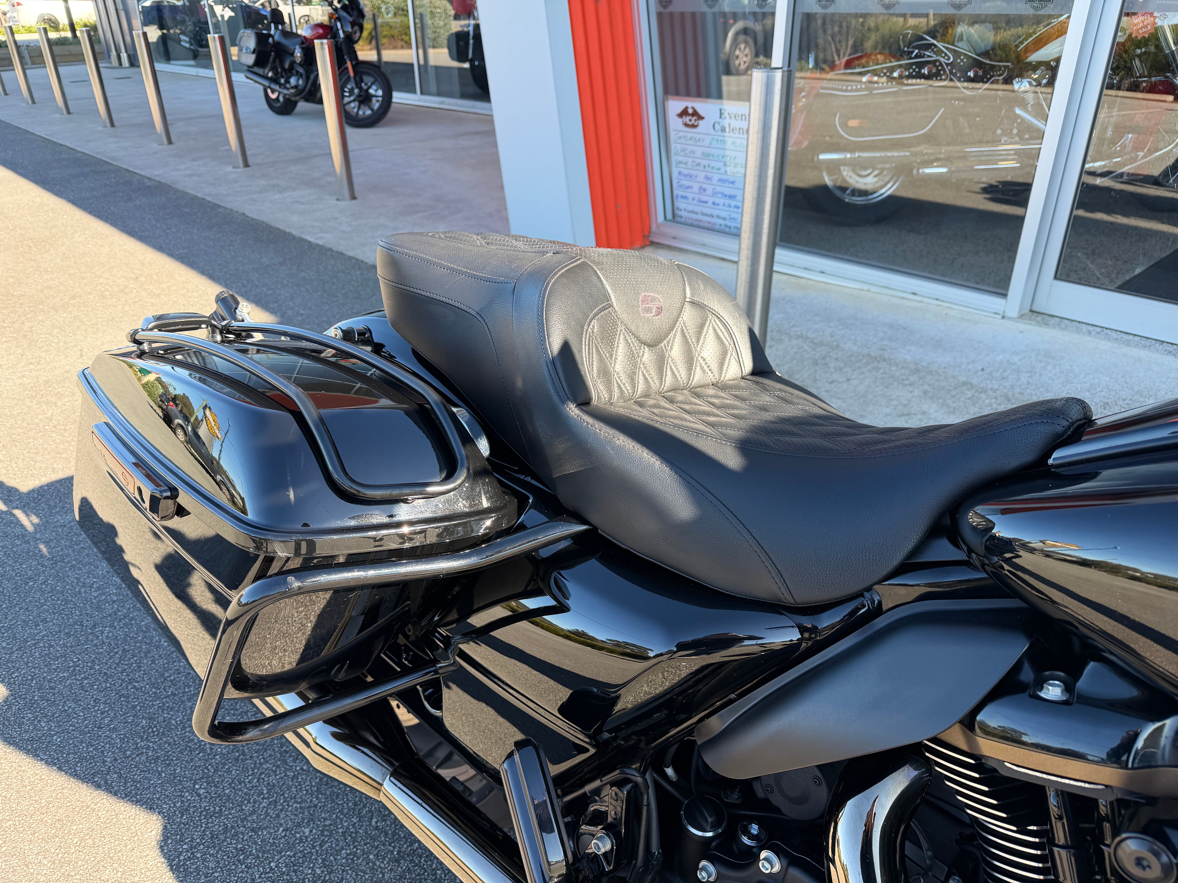 2022 Harley-Davidson Road Glide Special ST 117 (FLTRXST)