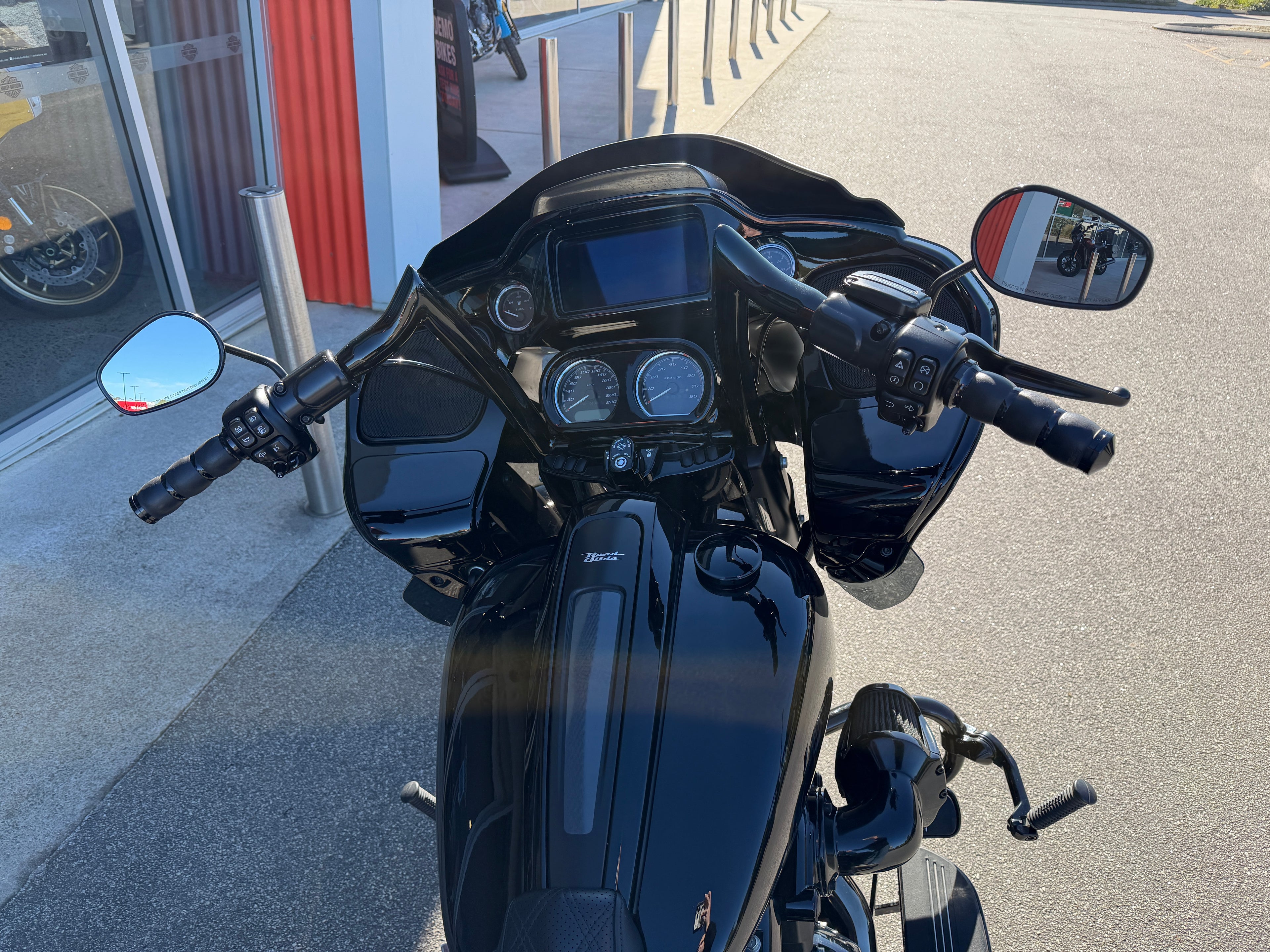 2022 Harley-Davidson Road Glide Special ST 117 (FLTRXST)