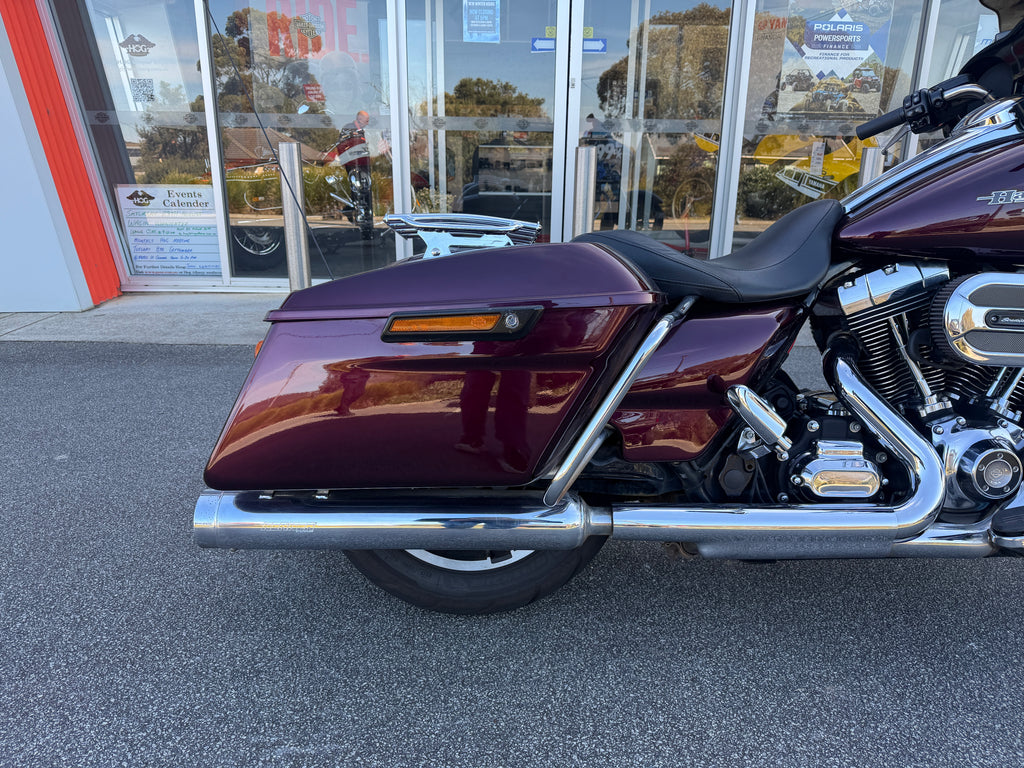 2015 Harley-Davidson Street Glide Special 103 (FLHXS)