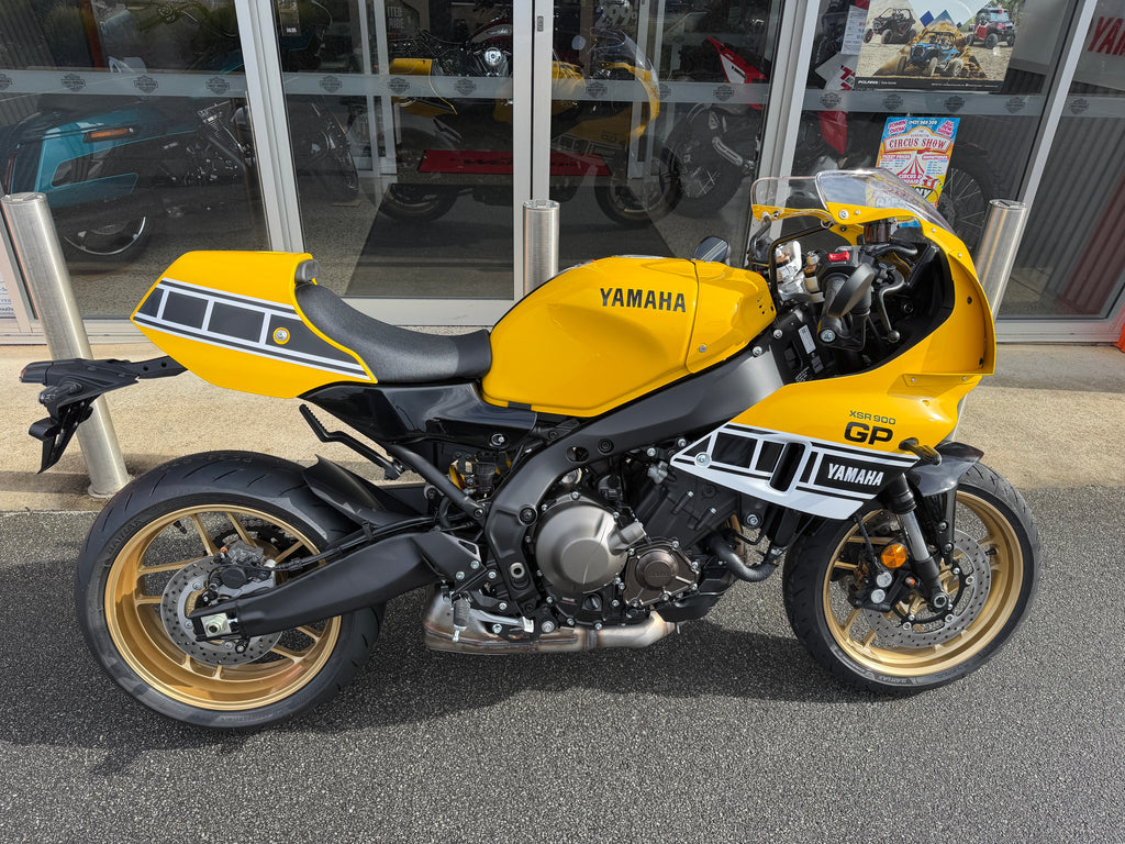 2026 XSR900 GP