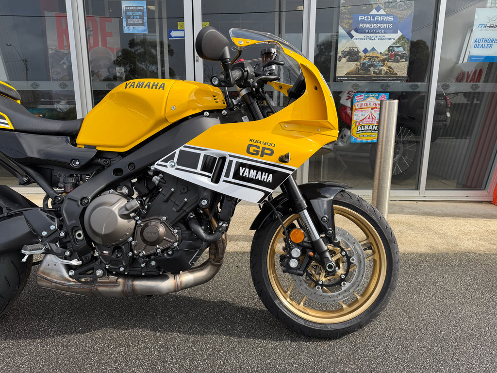 2026 XSR900 GP