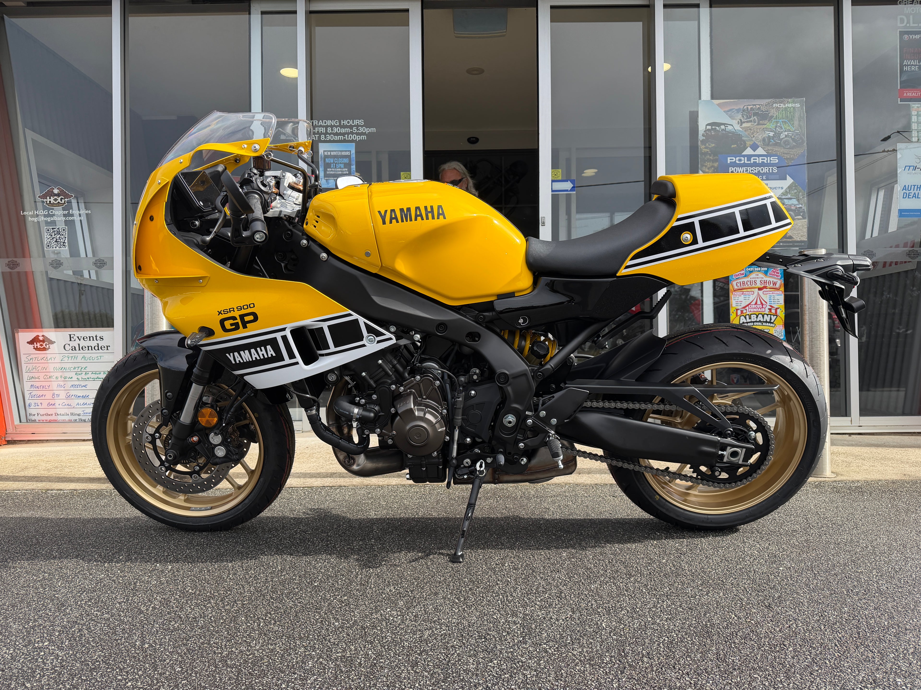 2026 XSR900 GP