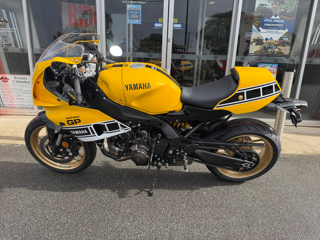 2026 XSR900 GP